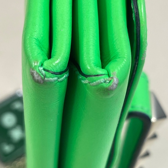 Valentino Garavani Va Va Voom Rockstud Clutch Shoulder Bag-Neon Green - Preowned - Picture 9 of 16